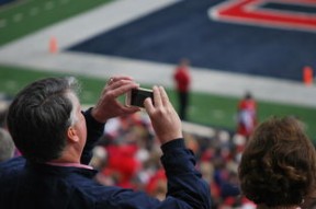 开云中国大陆-体育明星参与数字火炬传递活动掀起讨论热潮